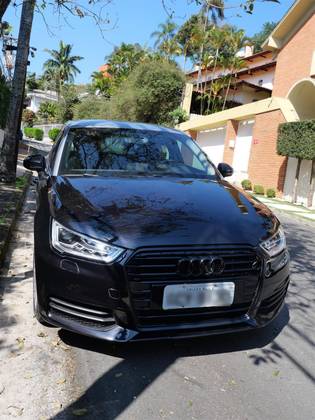 AUDI A1 1.4 TFSI SPORTBACK ATTRACTION 16V 122CV GASOLINA 4P S-TRONIC